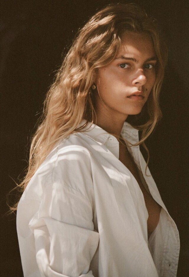 Иванка Смиленко, Vogue Paris. Фотограф Хенрик Пурьенн