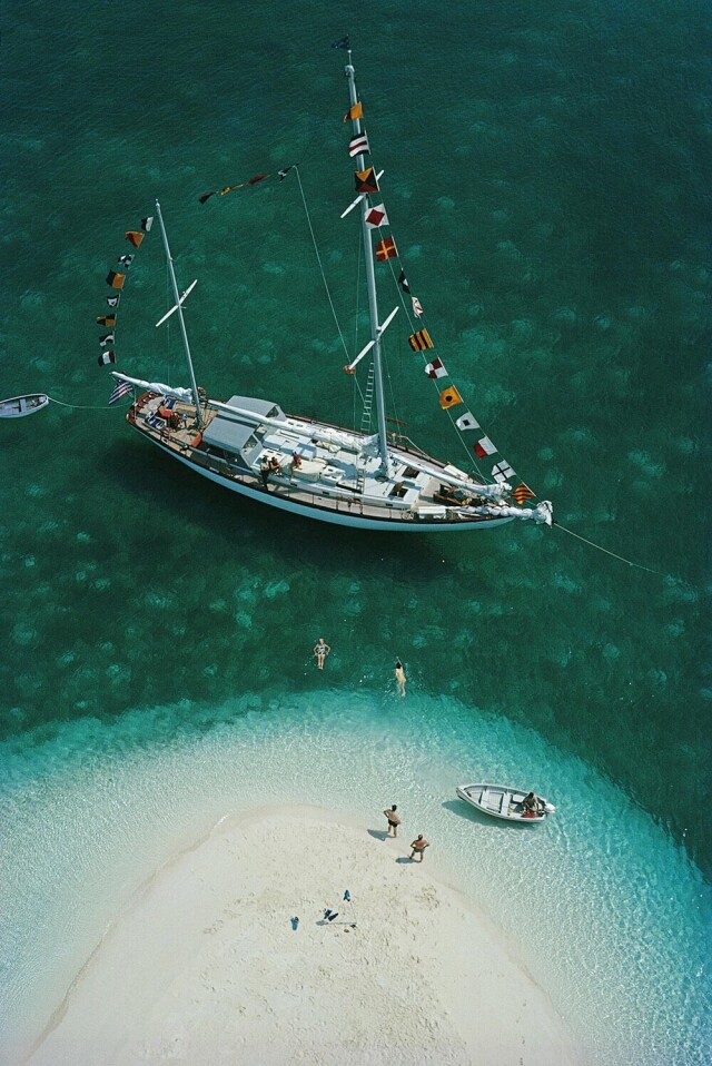 Яхтенный отдых, Багамы, 1964. Фотограф Слим Ааронс