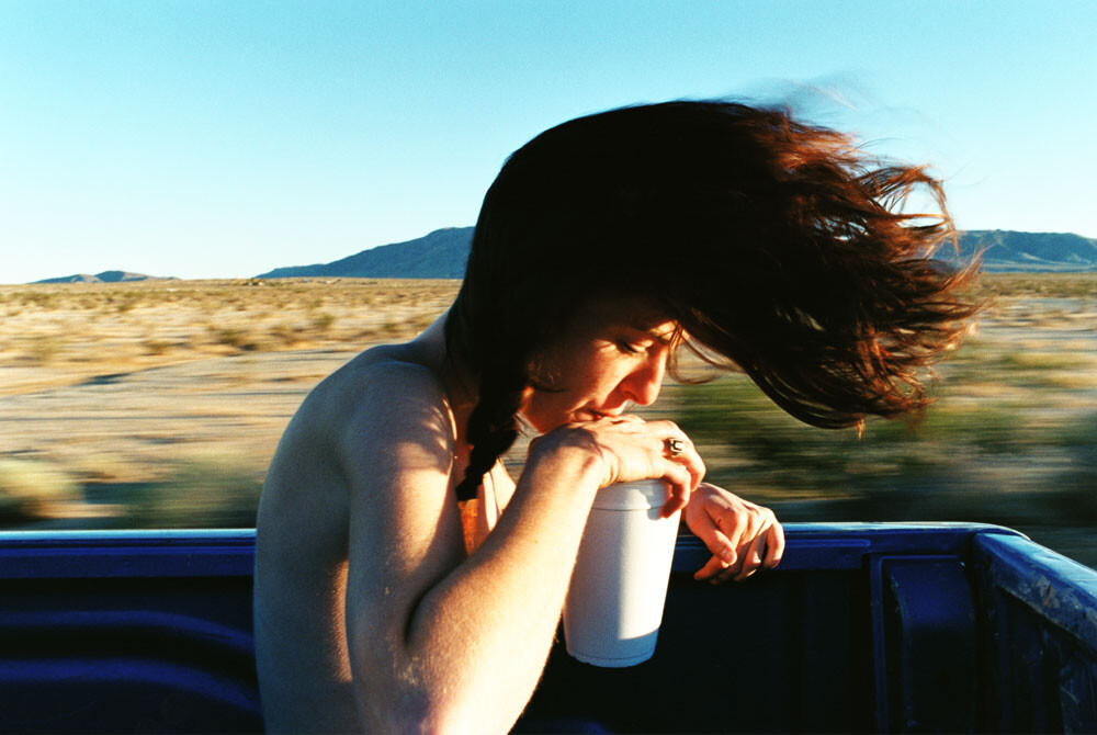 Волосы Дакоты, 2004 год. Фотограф Райан МакГинли