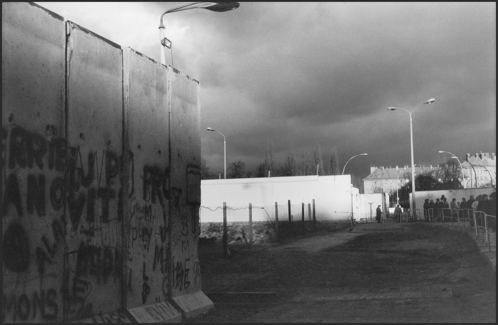 Берлинская стена, 1989 год. Фотограф Сибилла Бергеман