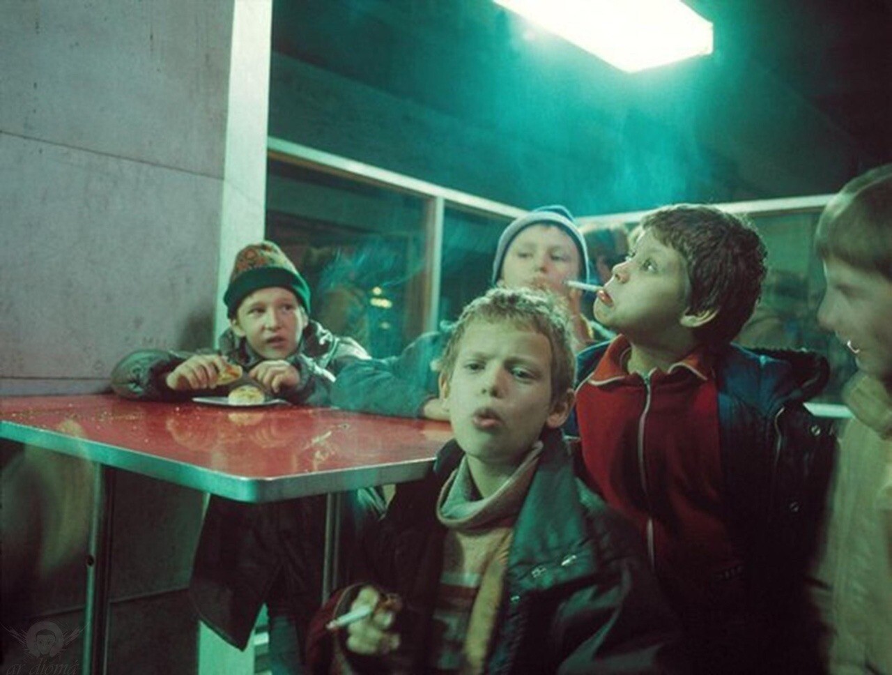 Дети. Россия, 1990-е. Фотограф Лиз Сарфати