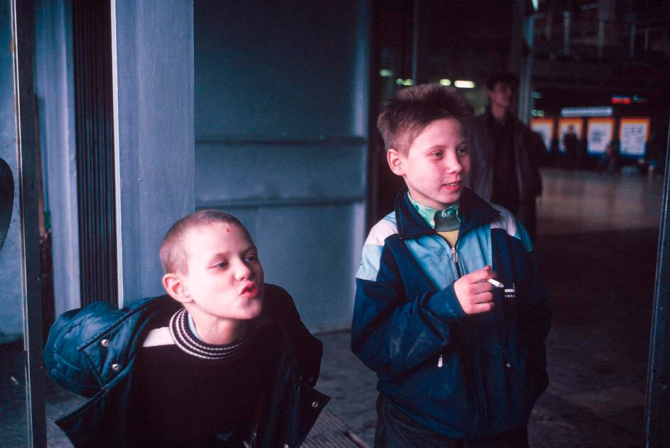 Дети. Россия, 1990-е. Фотограф Лиз Сарфати