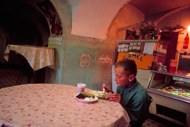 Россия, 1990-е. Фотограф Лиз Сарфати