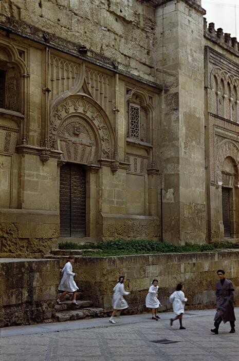 Испания, мечеть Кордовы, 1954 год. Фотограф Инге Морат