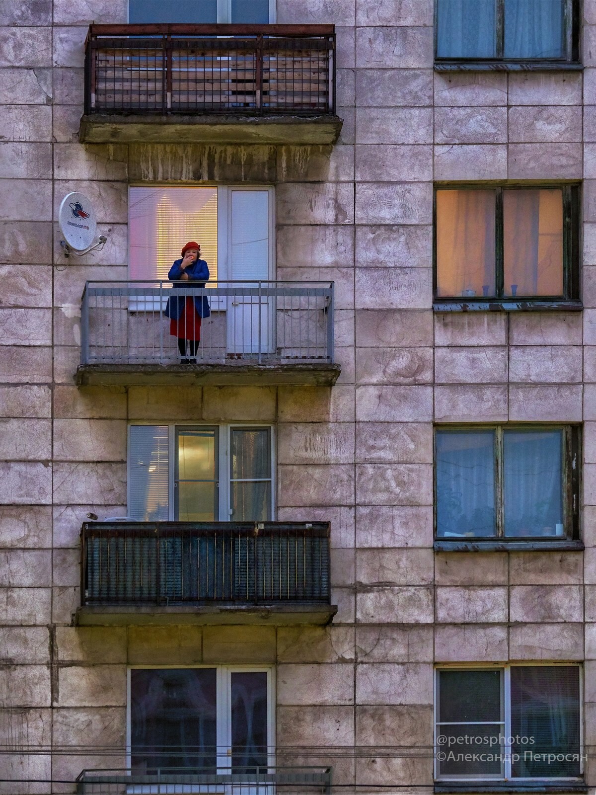 Вечерний перекур. Фотограф Александр Петросян