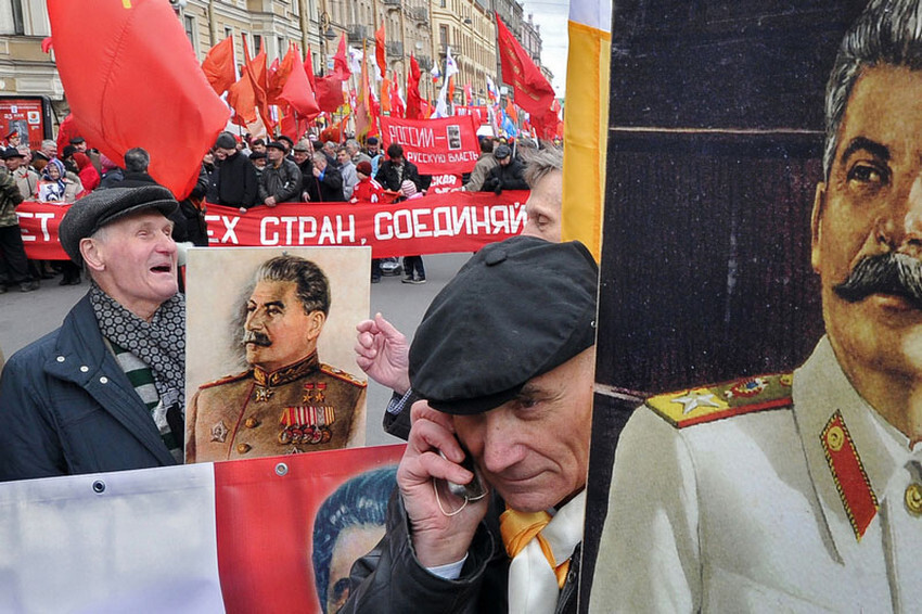 Красный праздник. Фотограф Александр Петросян