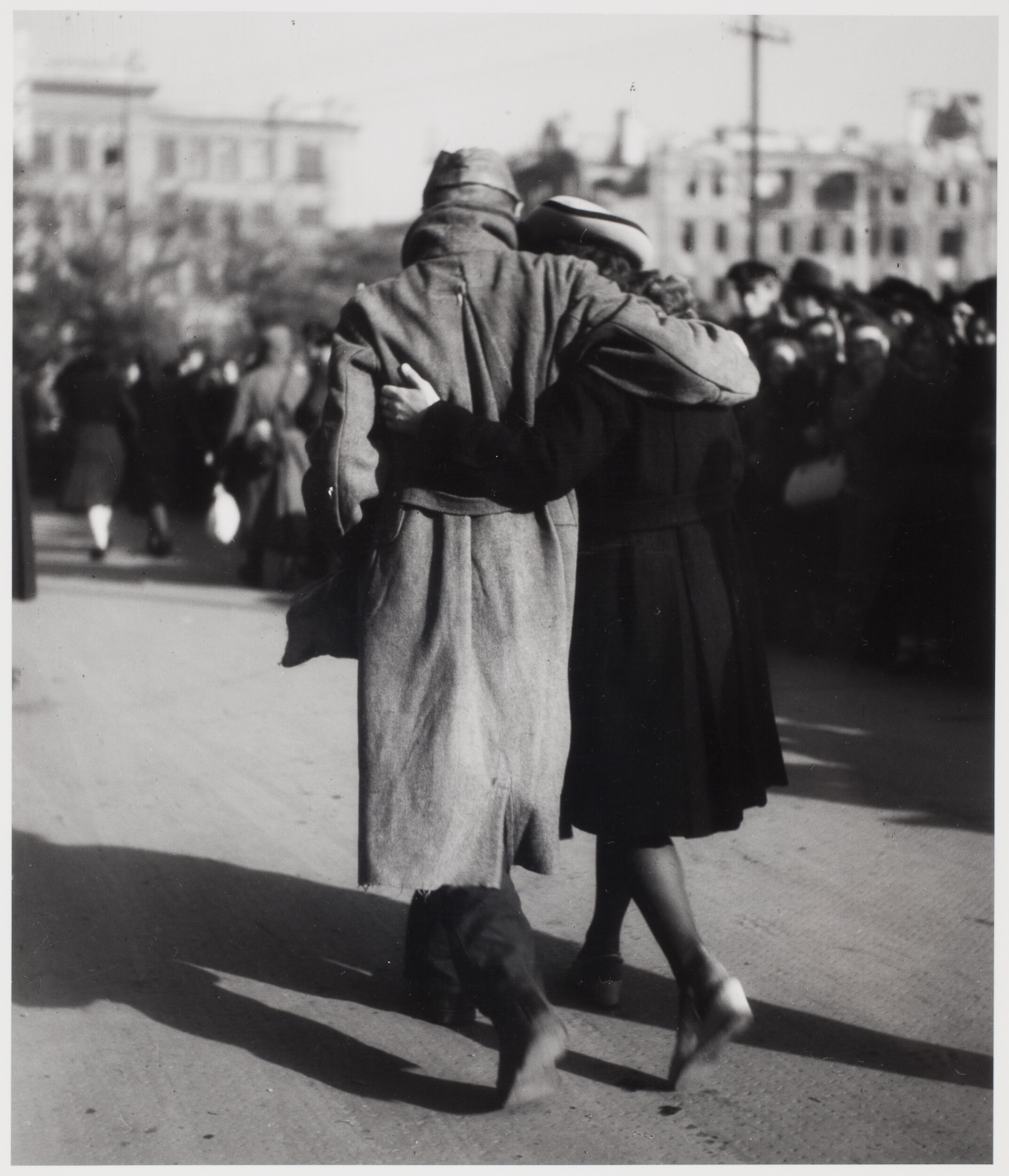 Возвращение военнопленных, Вена, 1947. Фотограф Эрнст Хаас