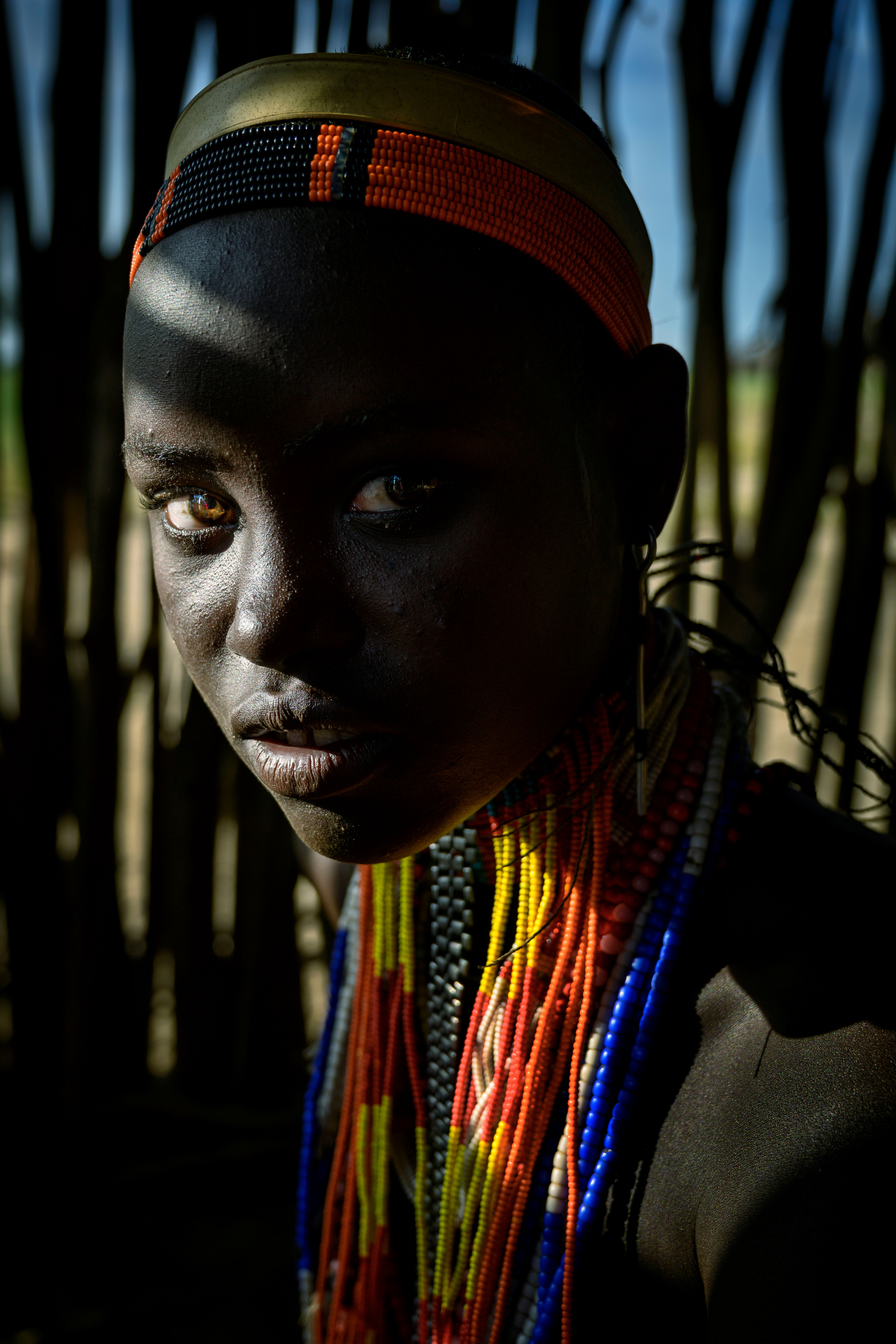 Финалист в категории Люди, 2021. Портрет девушки из племени эрборе в долине реки Омо, Эфиопия. Автор Зай Яр Лин
