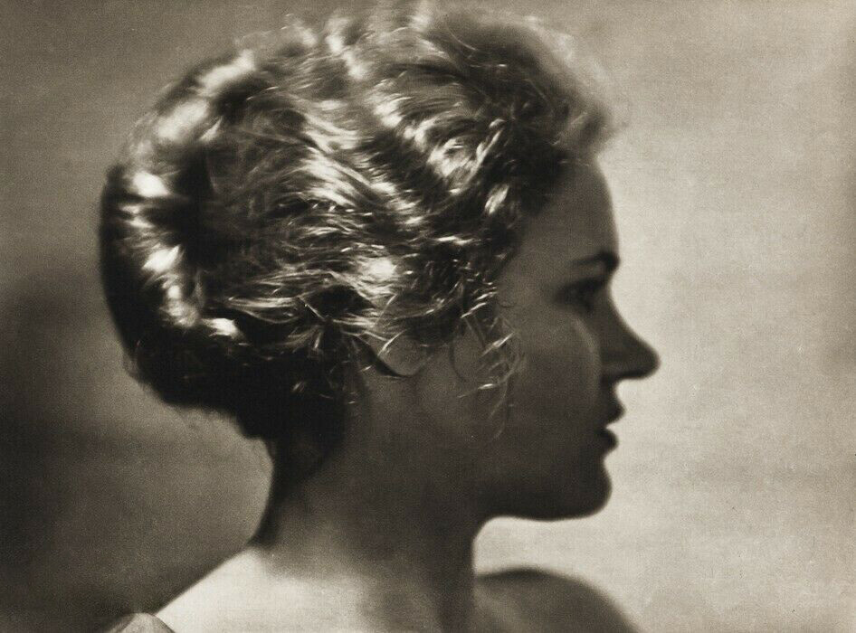 Женский портрет, 1947 год. Фотограф Йозеф Судек