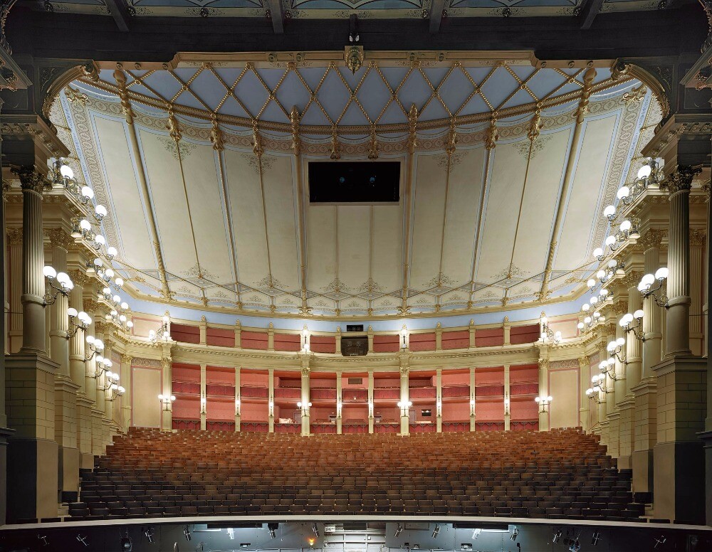 Оперный и концертный зал в Баден-Бадене, Германия, 2014 год. Фотограф Дэвид Левенти