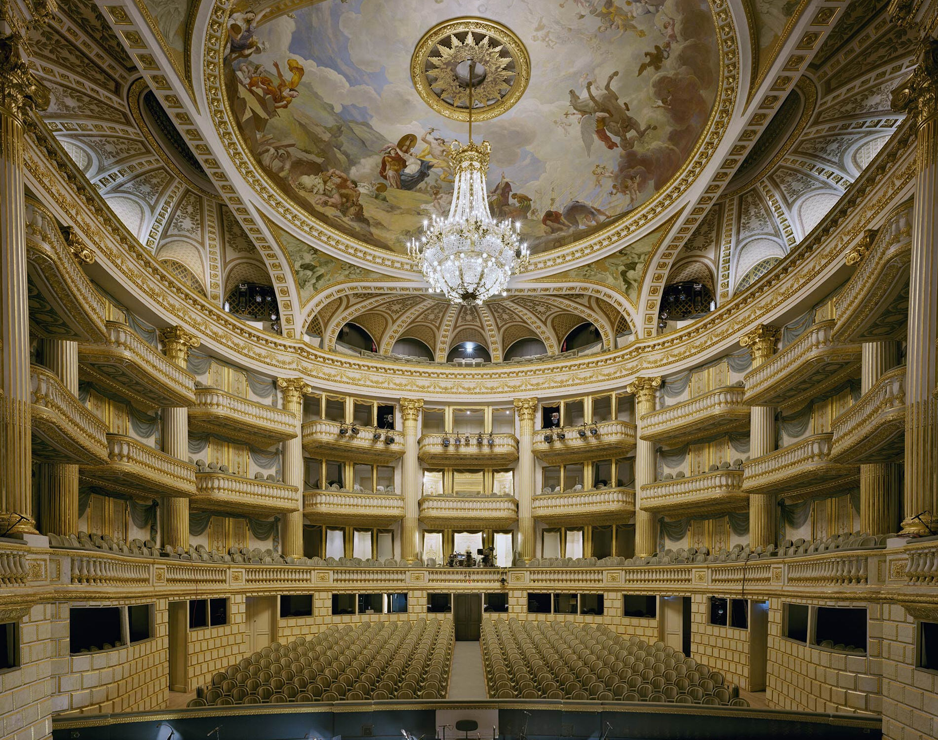 Большой театр, Бордо, Франция, 2014 год. Фотограф Дэвид Левенти