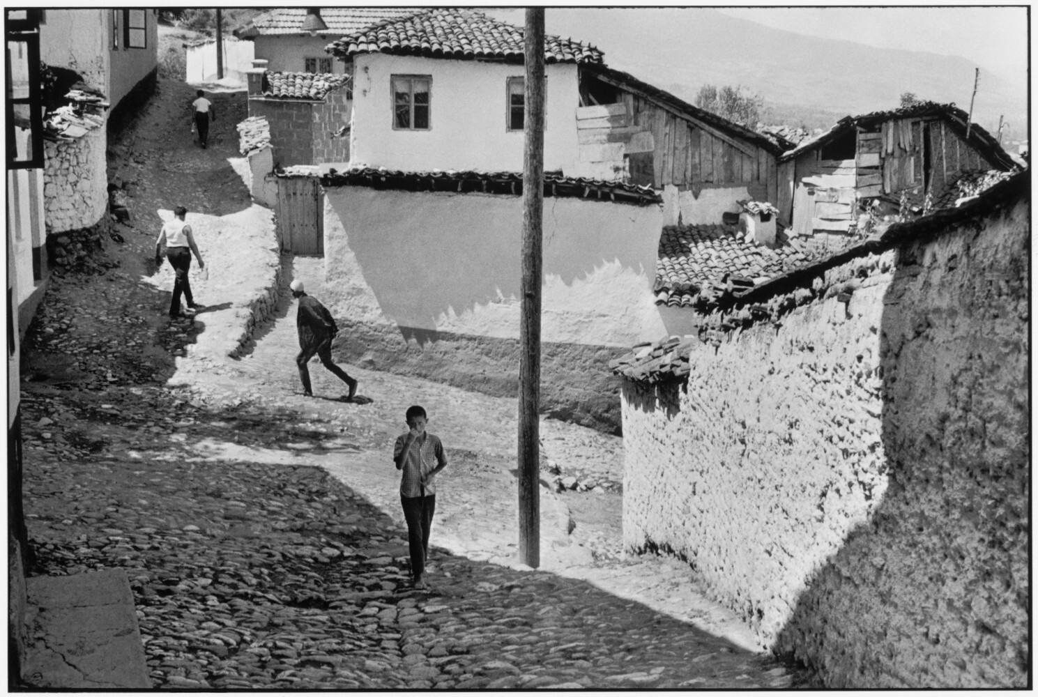 Косово, 1965. Фотограф Анри Картье-Брессон