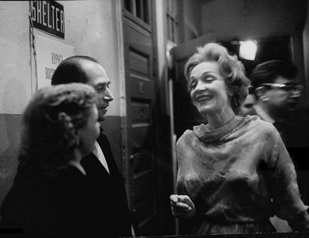 Марлен Дитрих и Игорь Моисеев в Нью-Йорке, 1958. Уолтер Сандерс