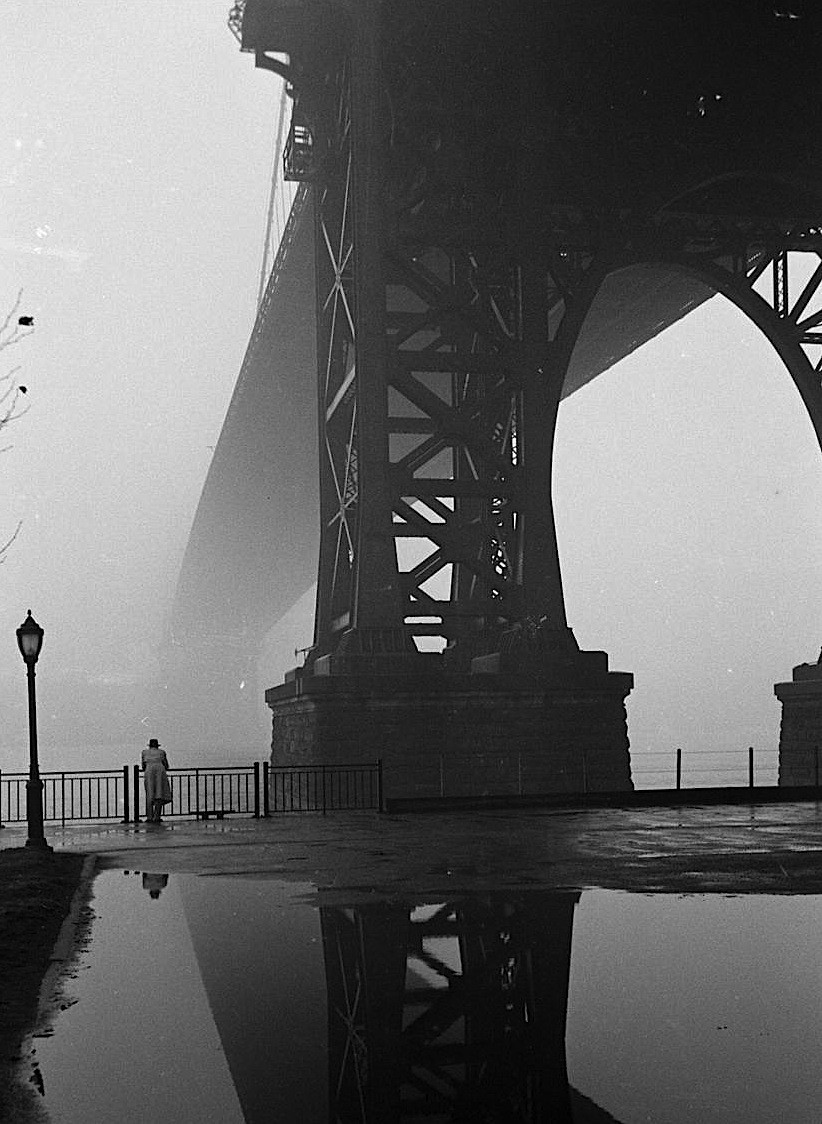 Туман в Нью-Йорке, 1950. Уолтер Сандерс