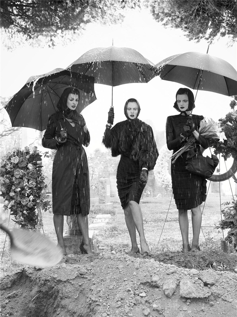 Карен Элсон, Линда Евангелиста и Гвиневра ван Синус, Vogue Италия, 2008. Фотограф Стивен Майзель