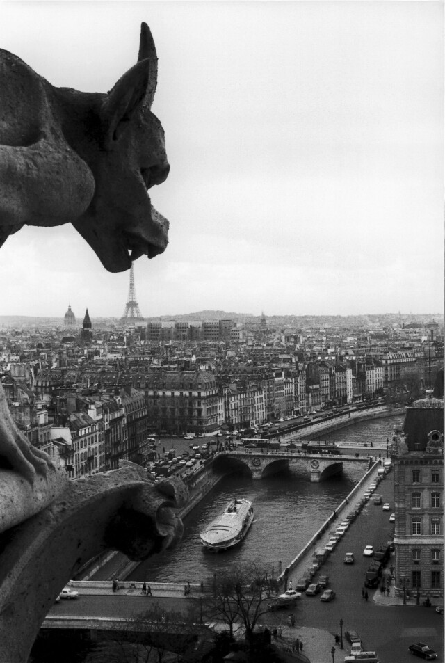 Горгулья Собора Парижской Богоматери, 1969. Фотограф Робер Дуано