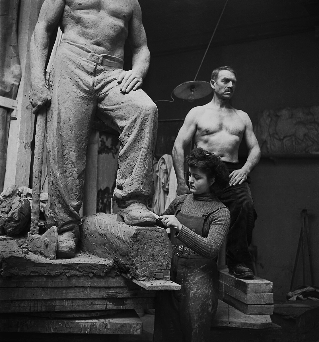 Скульптурная мастерская, 1935. Фотограф Эмиль Савитри