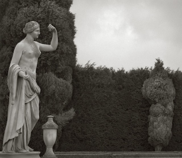 Статуя в саду Бленхеймского дворца, Англия. Бет Доу