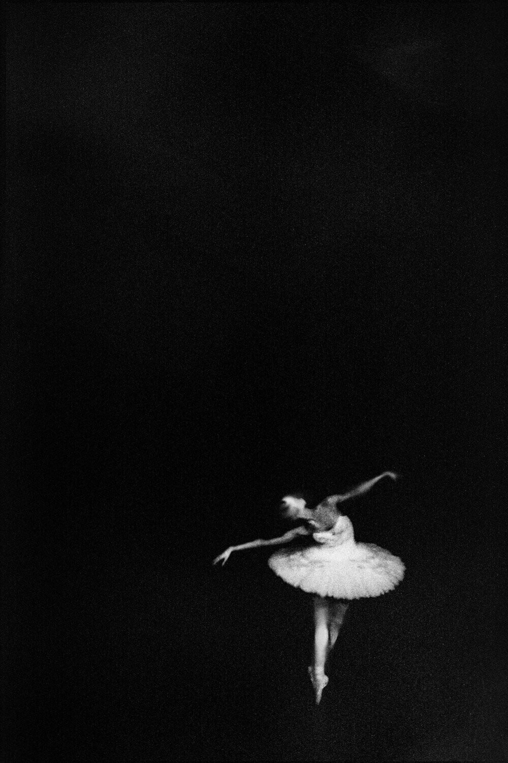 Балерина. Париж, Франция, 2018. Фотограф Сирил Дрюар