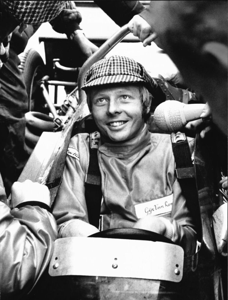Гийс ван Леннеп, победитель гонки Ле-Ман после своей первой гонки Формулы-1 на Гран-при Нидерландов, 1971 год, Фотограф Виктор Мееуссен