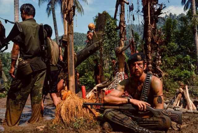 Скотт Гленн во время съемок фильма «Апокалипсис сегодня», Филиппины, 1976 год. Фотограф Час Герретсен