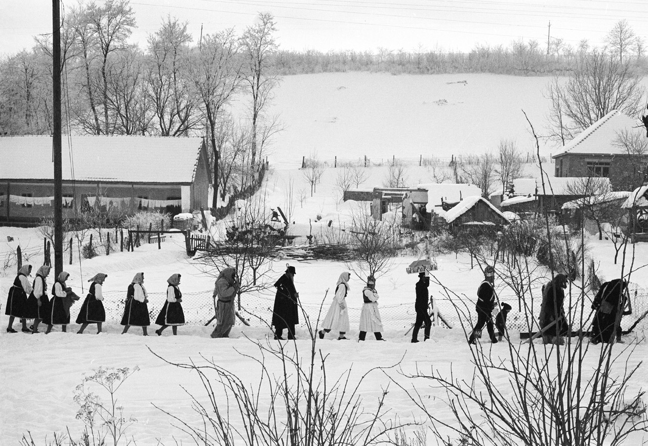 Рождественское шествие, 1971. Фотограф Петер Корниш