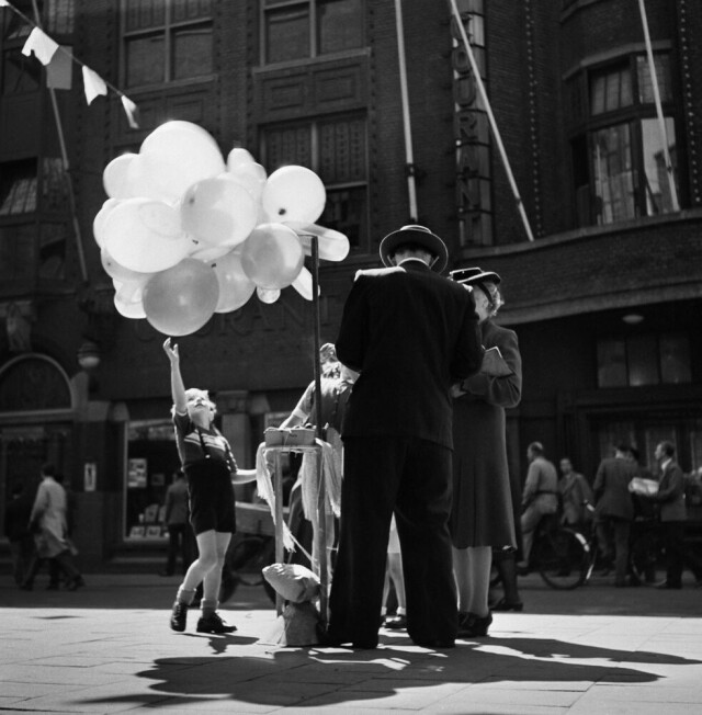Гаага, примерно 1959 год. Фотограф Эд ван Вейк