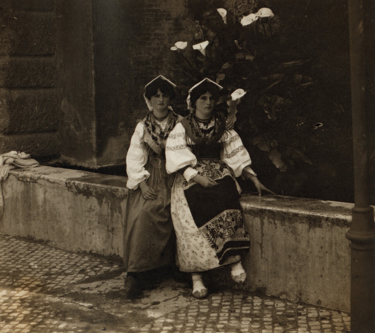 Итальянки, 1905 – 1915. Фотограф Сергей Прокудин-Горский