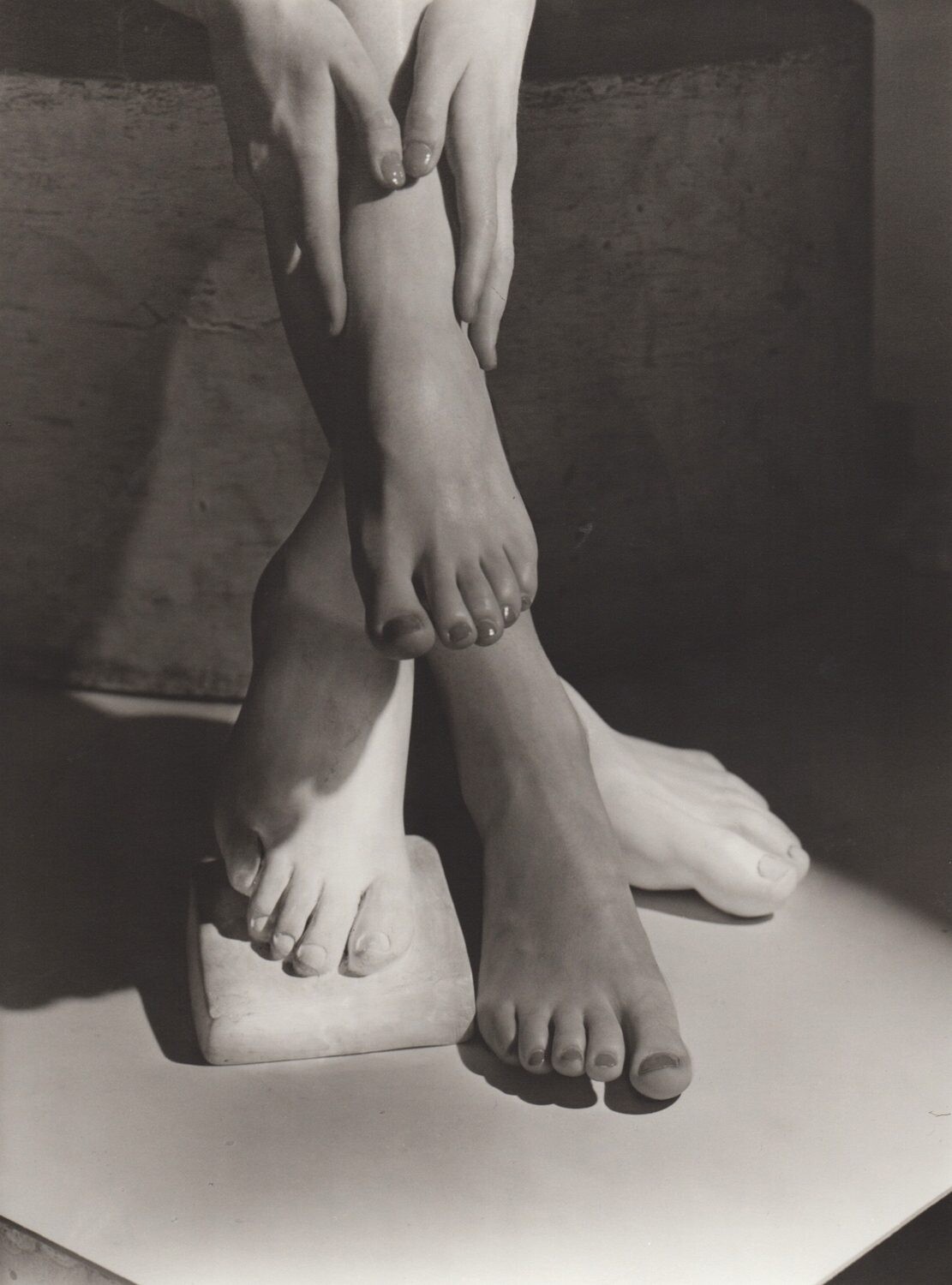 Босоногая красота, 1941. Фотограф Хорст П. Хорст