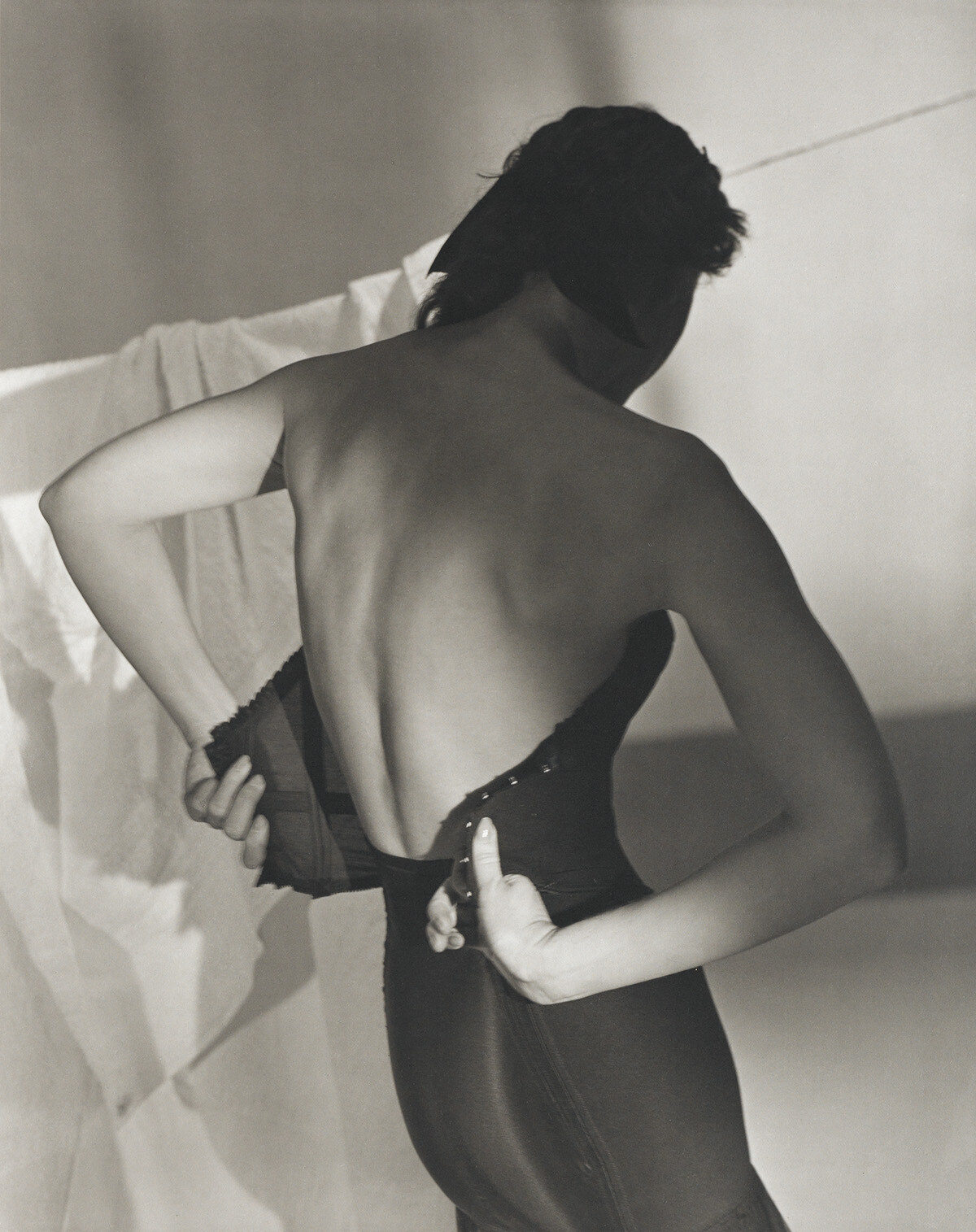 Чёрный корсет, 1948. Фотограф Хорст П. Хорст