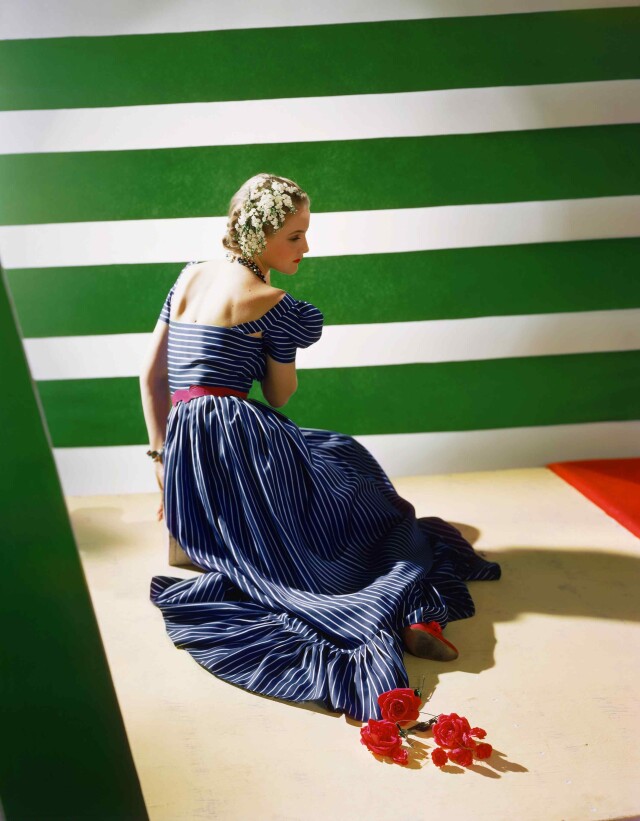 Платье от Хэтти Карнеги, 1939. Фотограф Хорст П. Хорст