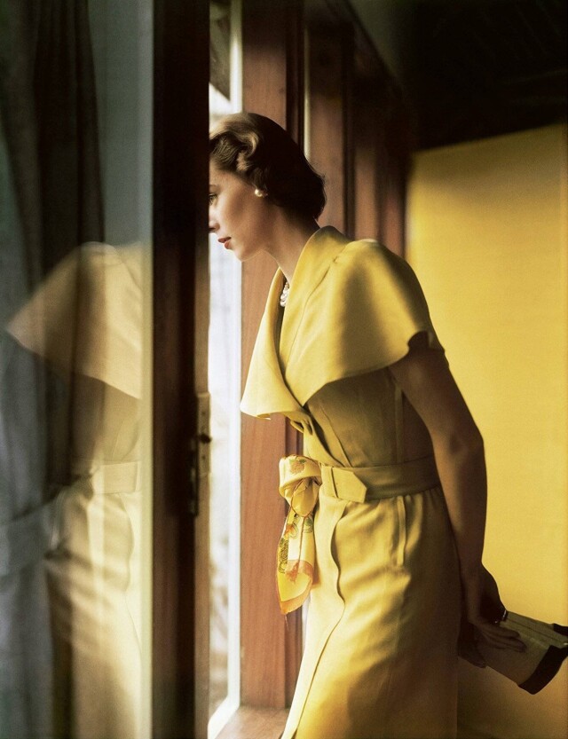 Модель в платье Mary Stevens, 1951. Фотограф Хорст П. Хорст