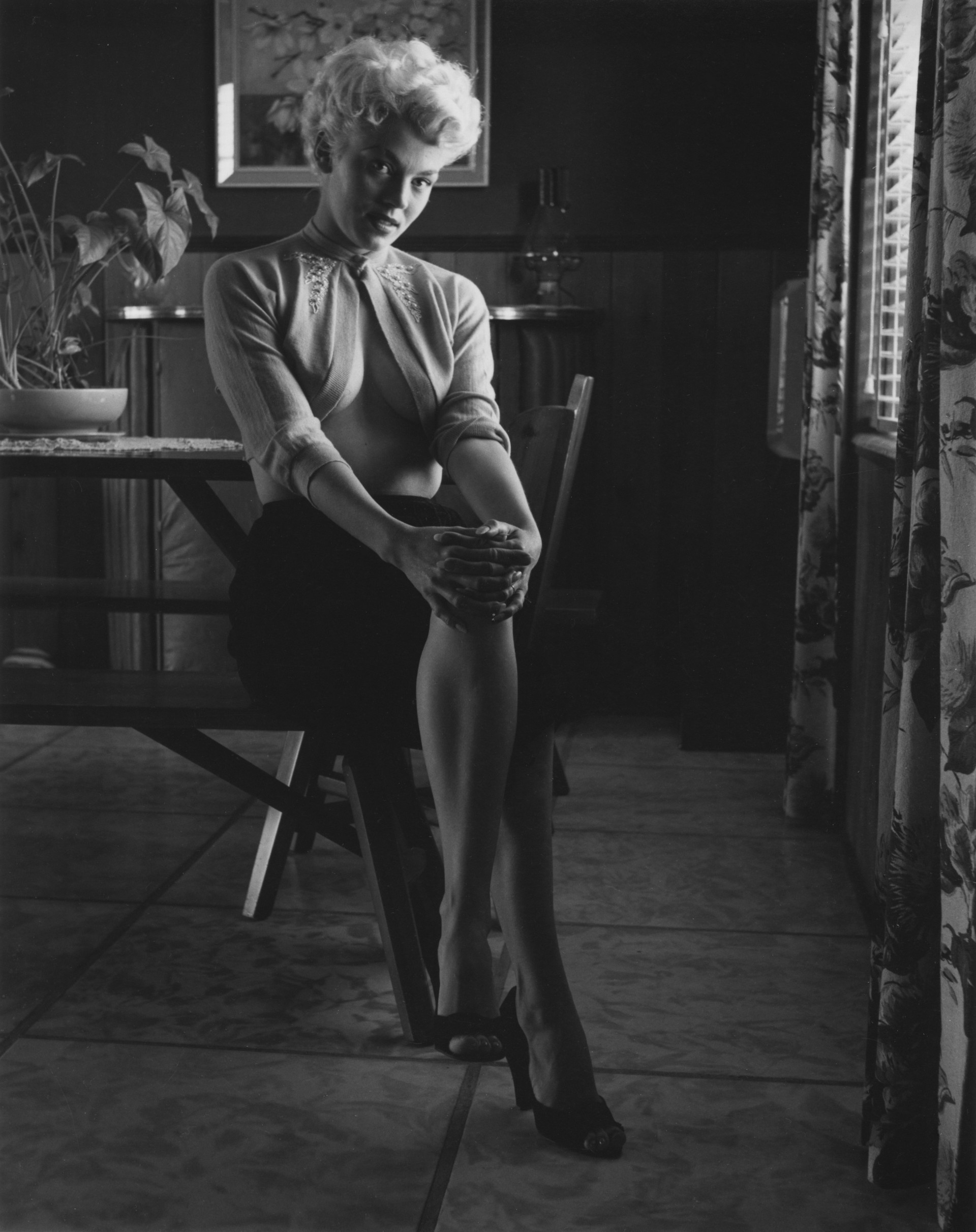 Мария Стингер, 1955. Банни Йеджер (1)