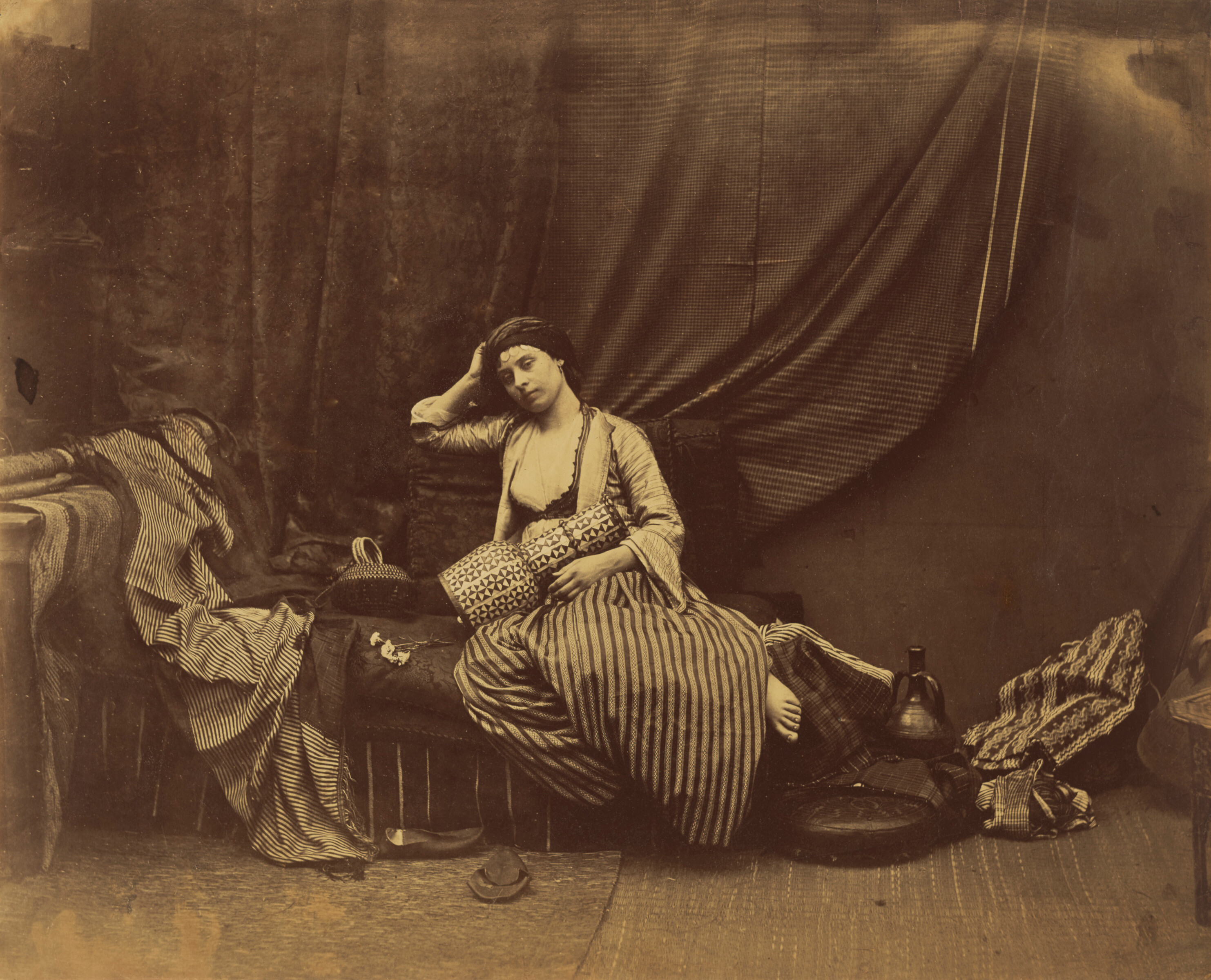 Созерцательная одалиска, 1858. Фотограф Роджер Фентон