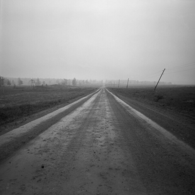 Унылая пора... Дорога (2). 2022 (Ilford Delta 100) © Александр Жирнов