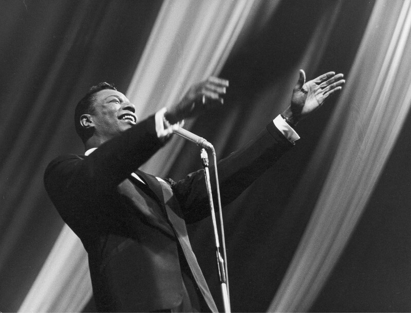 Джазовый музыкант Нэт Кинг Коул на концерте в Вене, ок. 1960. Фотограф Франц Хубманн