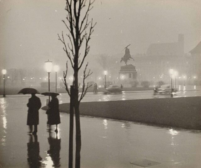 Хельденплац, площадь Героев в Вене, 1958. Фотограф Франц Хубманн