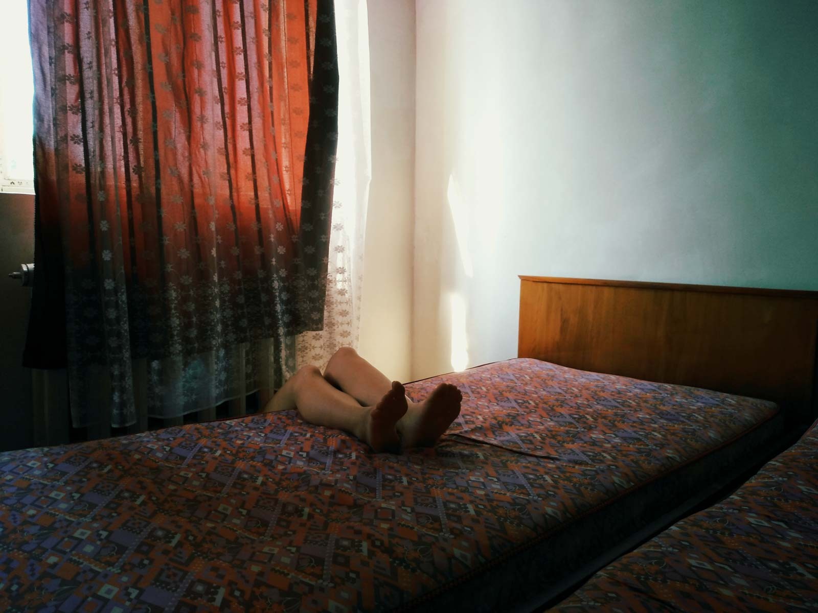 Категория Мобильный фотограф. Из серии Красота в заброшенных домах, Грузия. Автор Еллена Карабаки