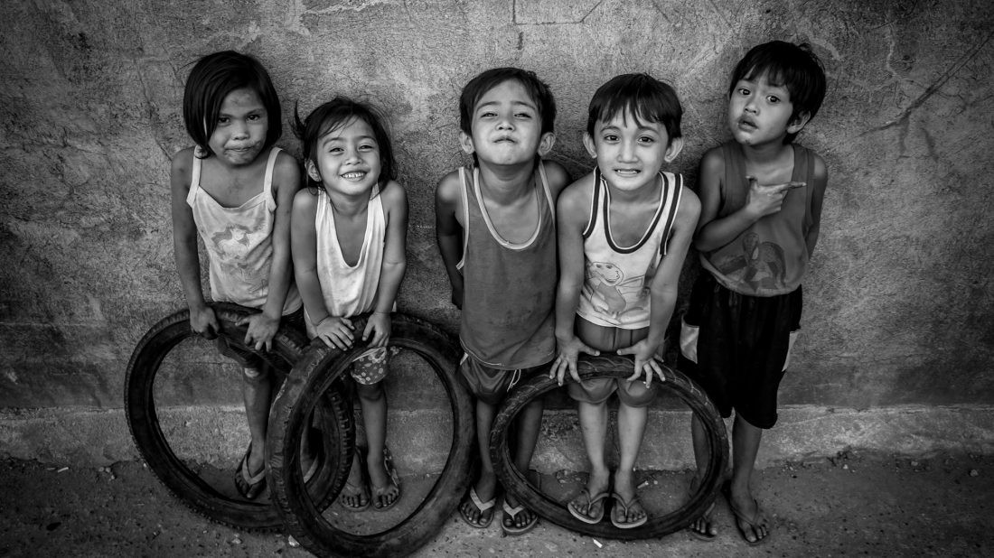 3 место в категории Дети, 2020. Детскими глазами. Сан-Карлос, Пангасинан, Филиппины. Автор Мэри Джой Лойола Ганитано