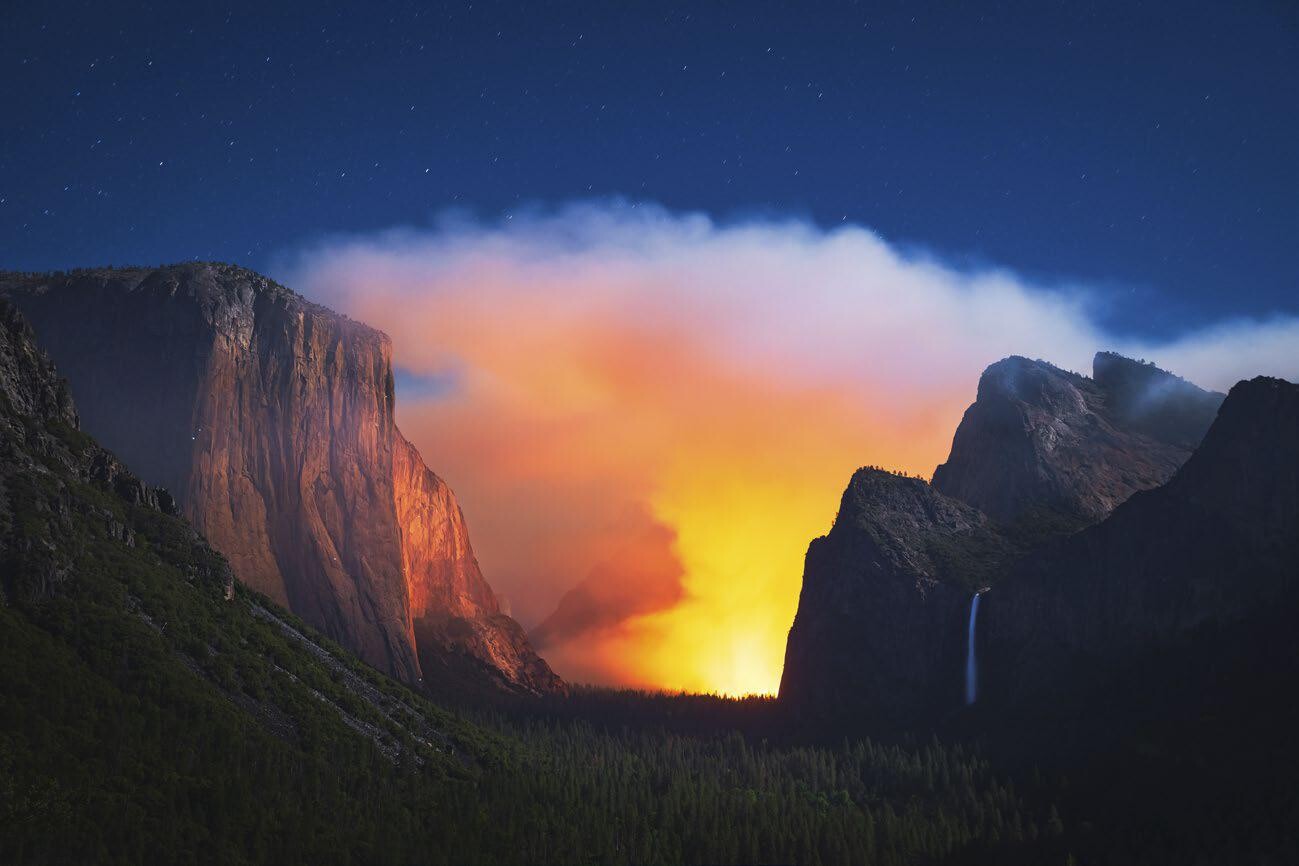 Финалист, 2021. Огонь. Национальный парк Йосемити, США. Автор Марчин Заяц