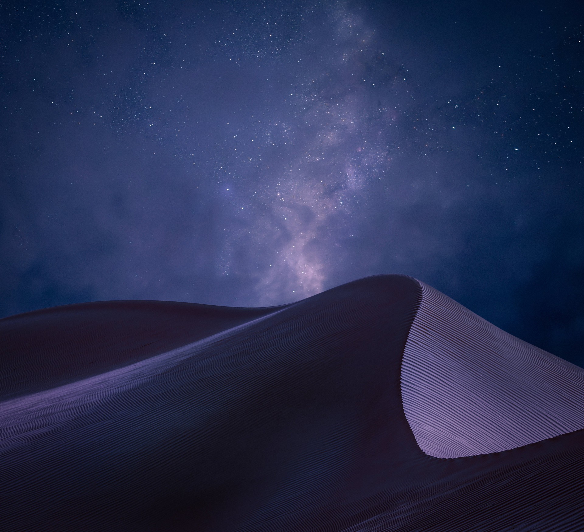 Звёздное небо над дюнами. Финалист, 2019. Автор Питер Адам Хосзанг