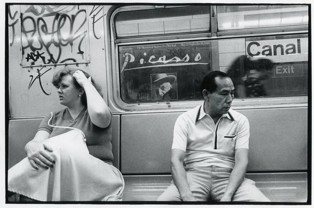 В метро. Нью-Йорк, ок. 1980. Фотограф Дэвид Годлис