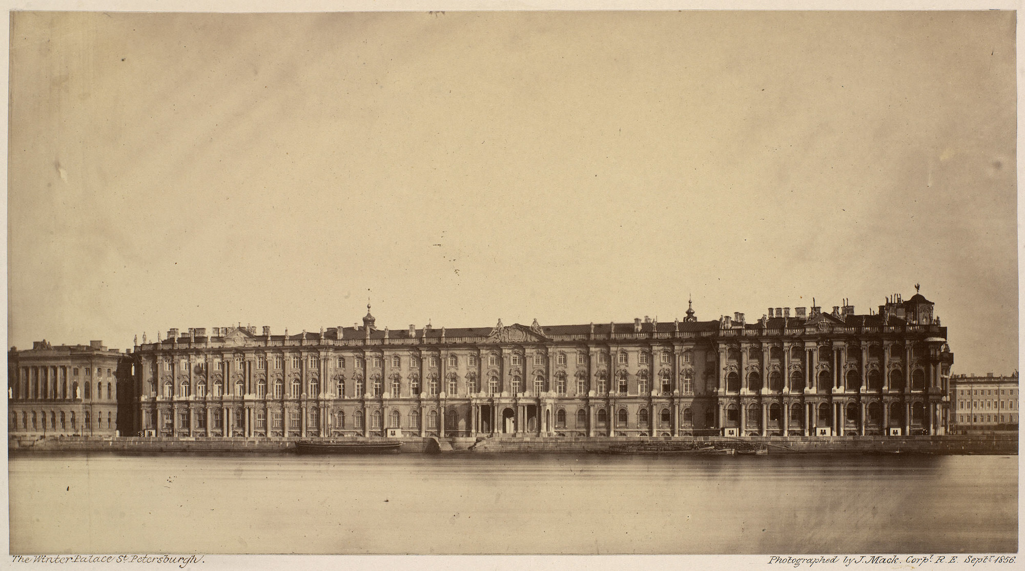 Зимний дворец, Санкт-Петербург, 1856. Фотограф Джеймс Мак