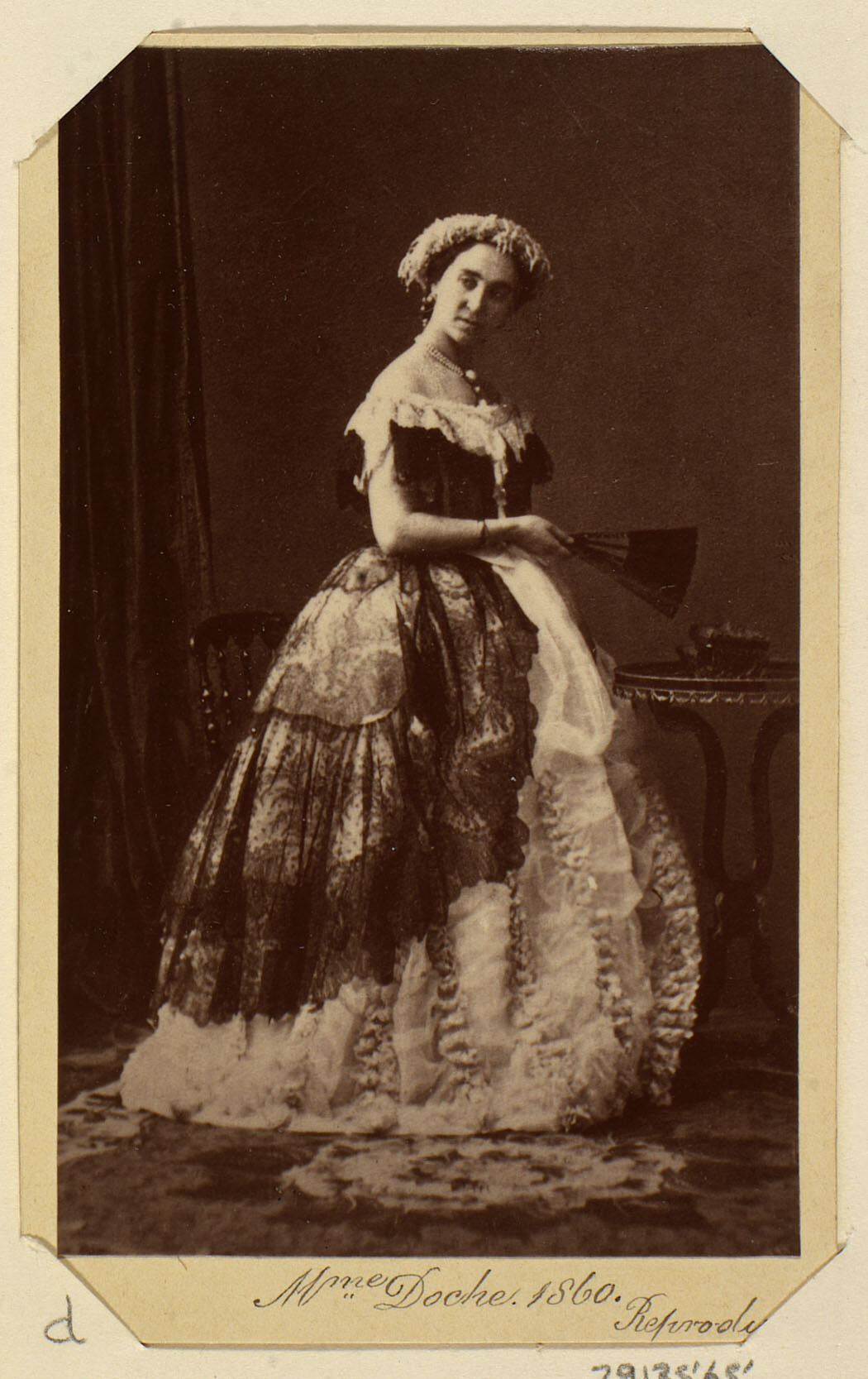 Эжени Доче, 1860. Фотограф Андре-Адольф-Эжен Дисдери
