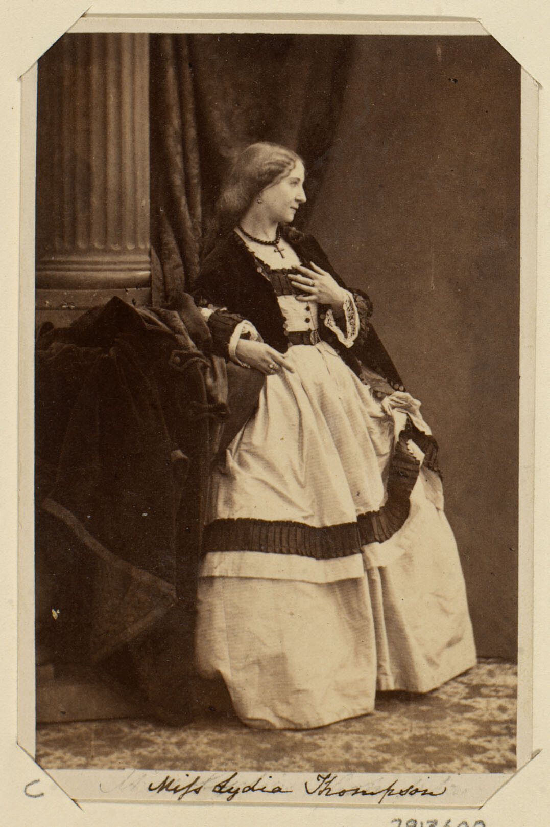 Лидия Томпсон, 1860. Фотограф Камилль Сильви