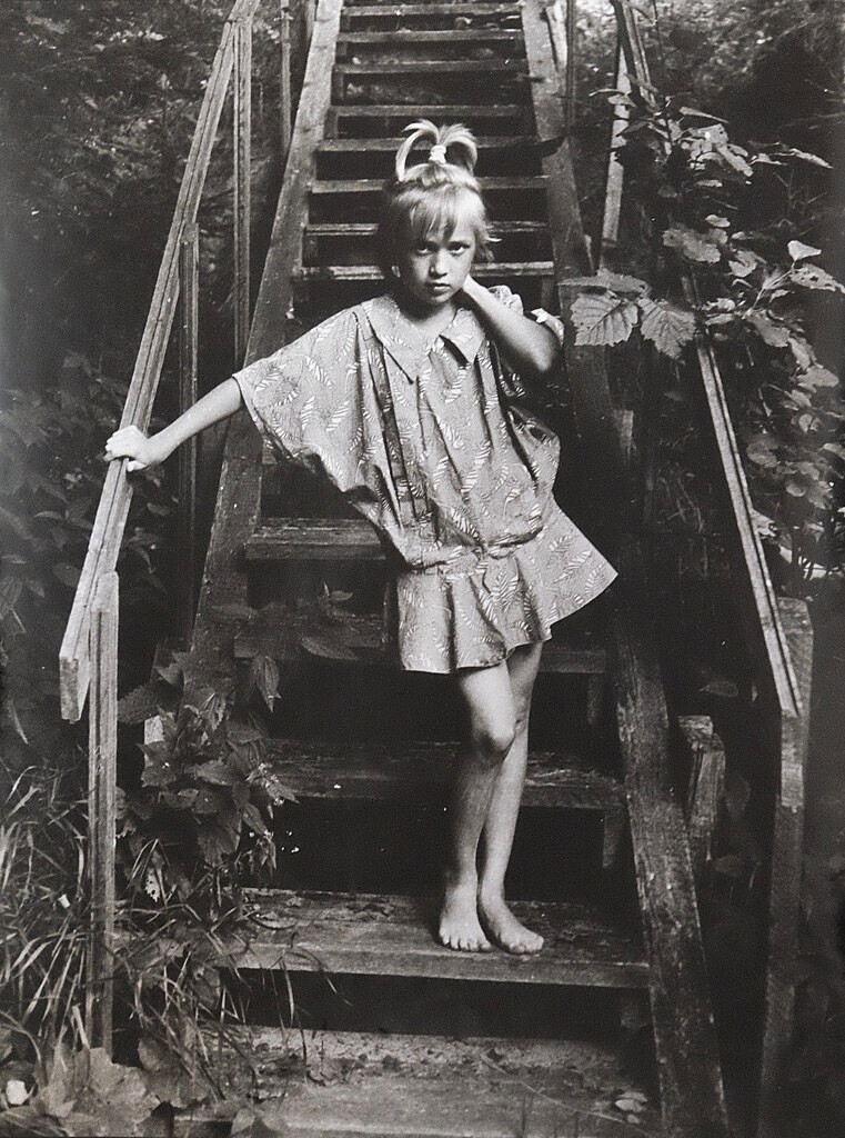Конкурс Мисс лагеря. Пионерский лагерь Дзержинец, 1987–90-е годы. Фотограф Сергей Зиновьев