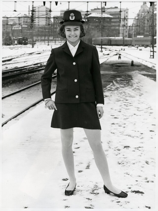 Женщина в железнодорожной униформе, Швеция, 1962