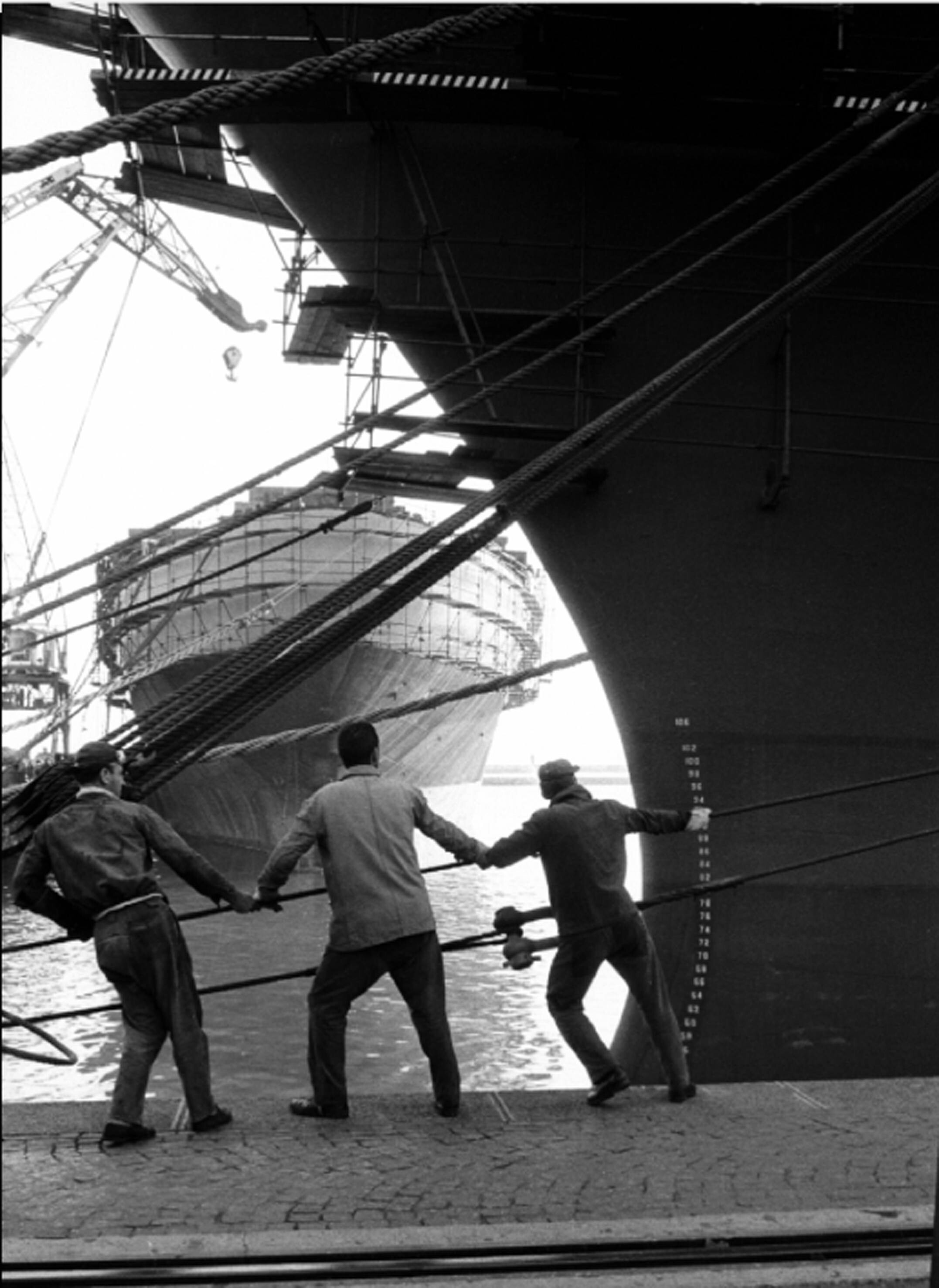 Рабочие из порта, 1959 год. Фотограф Паоло Ди Паоло