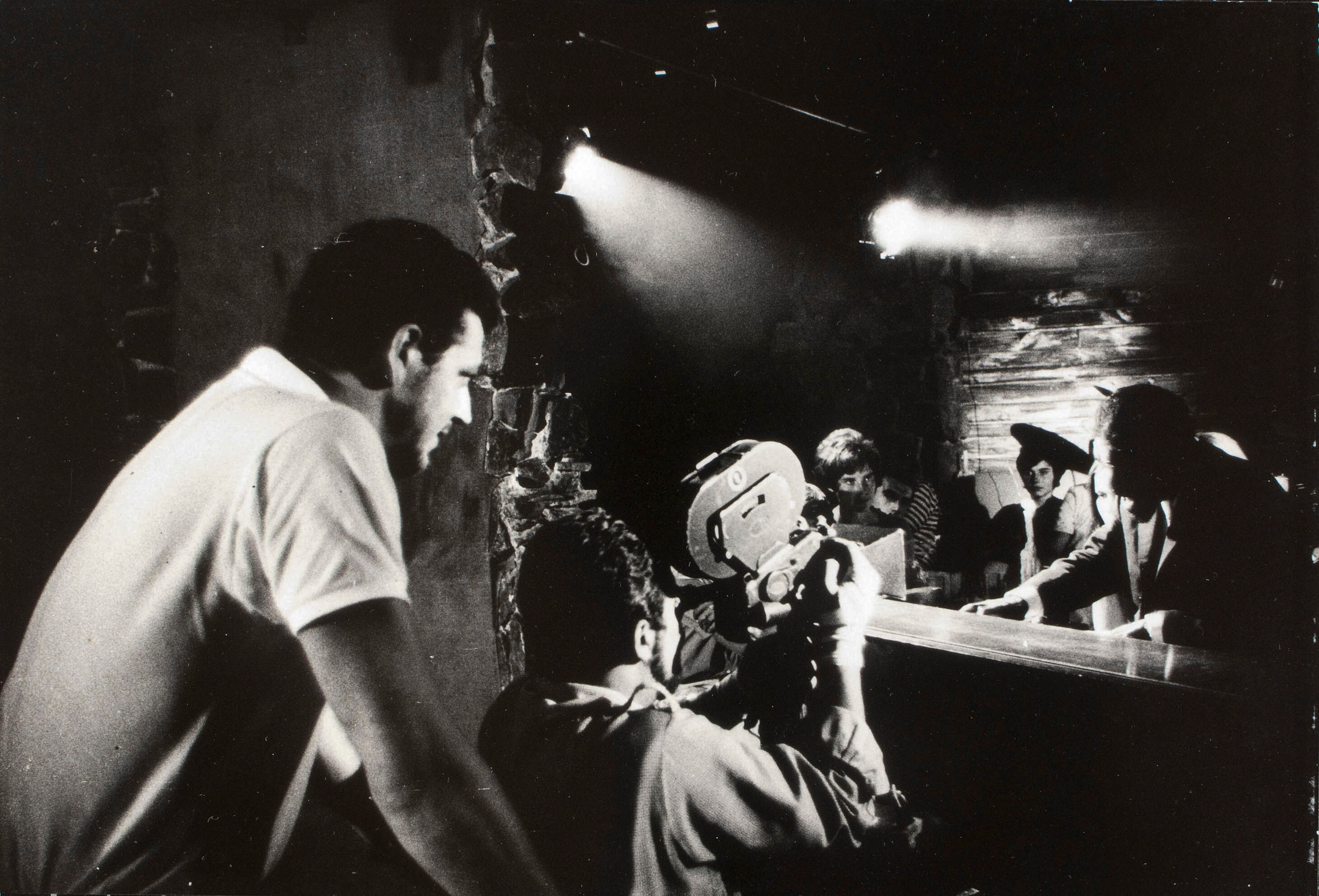На съёмках фильма Вдали от деревьев Хасинто Эстевы, 1963. Фотограф Ориоль Маспонс