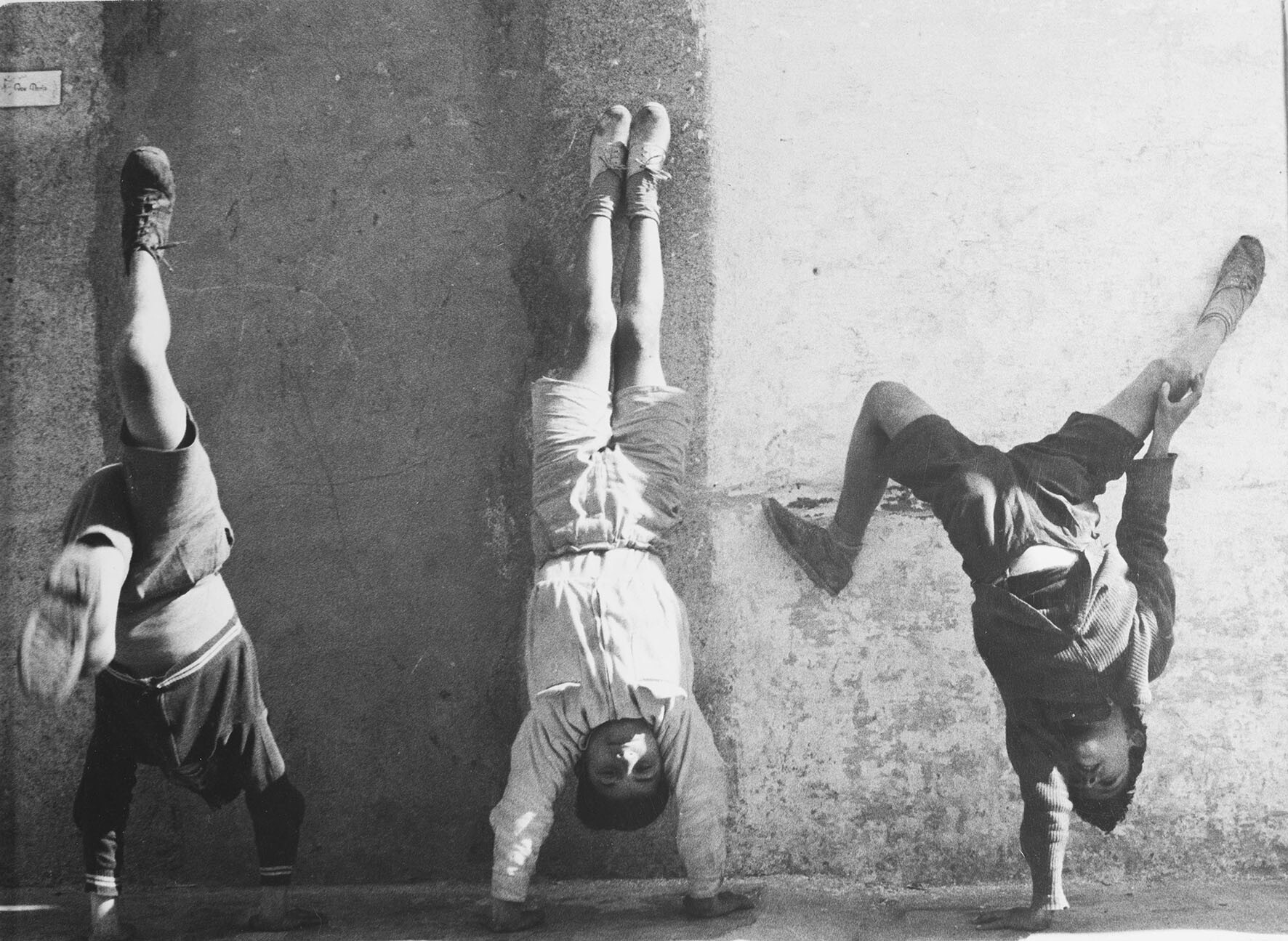 Дети. Барселона, 1960. Фотограф Ориоль Маспонс